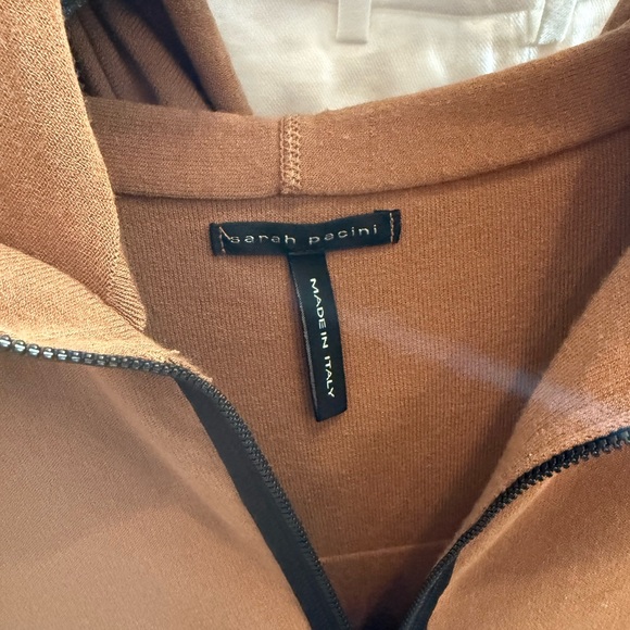 Sarah Pacini Tan Zip-Up Jacket - Picture 2 of 4